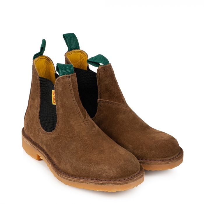 Outback Chestnut Suede Jim Green