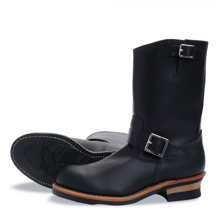 Red wing hot sale engineer boots