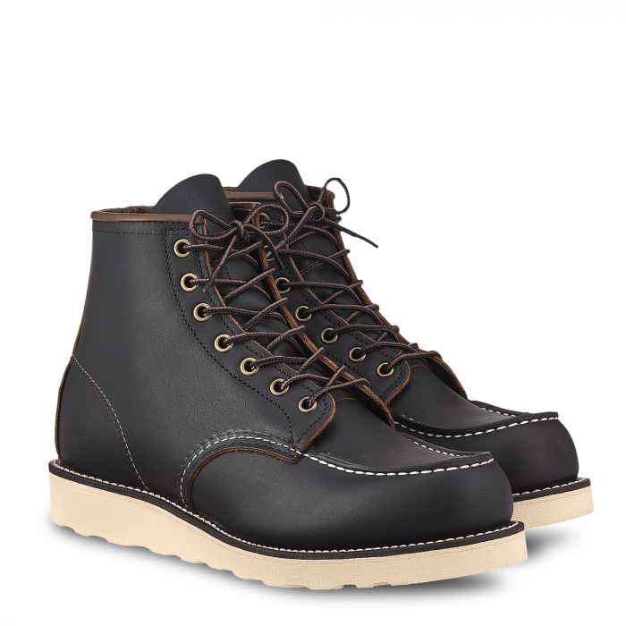 Red wing store moc toe black